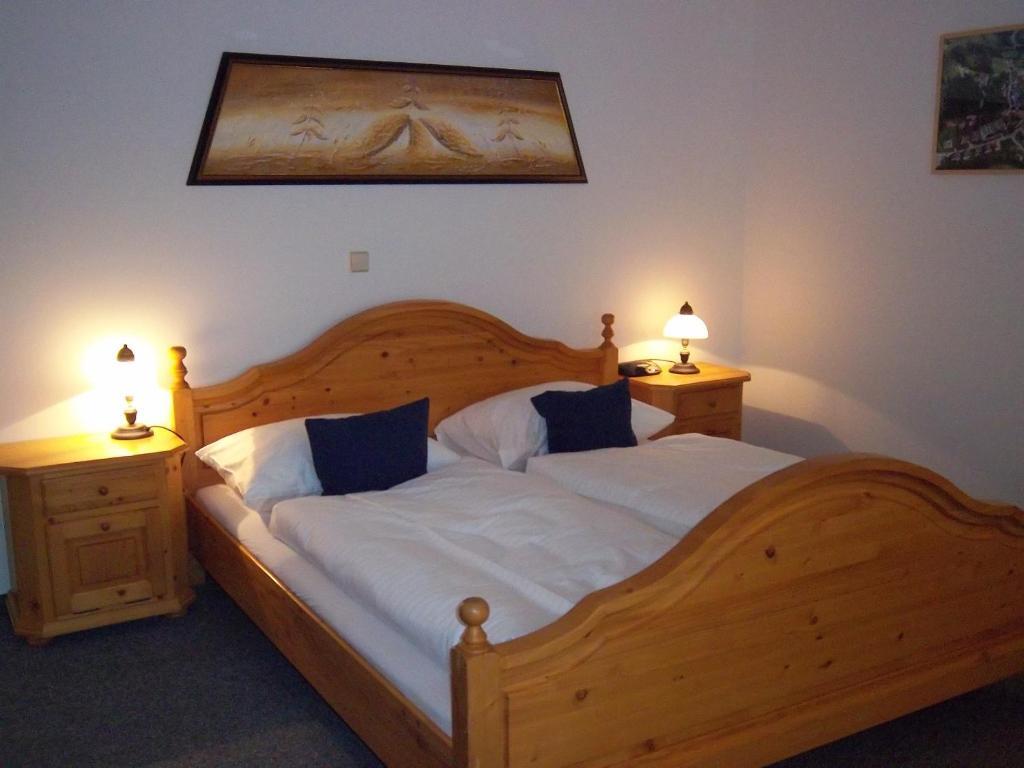 Grandhotel Niederoesterreichischer Hof Lanzenkirchen Bilik gambar